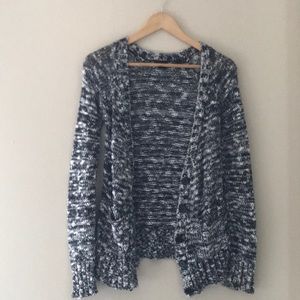 Pepper sweater
